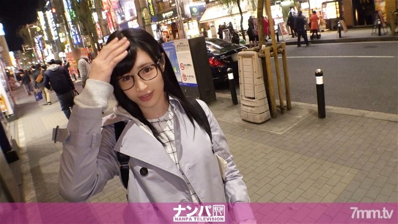 GANA-2080 認真的南帕，第一槍。 1340 喜歡書的戴眼鏡少女在新橋發現。突然說“請讓我做愛”，突然進來的男人被指責“我未經允許使用我的房間”，當我不知道為什麼注意到時，我被侵犯了。