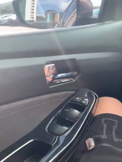 小姐姐品味肉棒直播秀