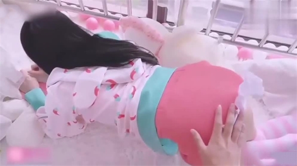 吸精COS神乐七奈的封面图